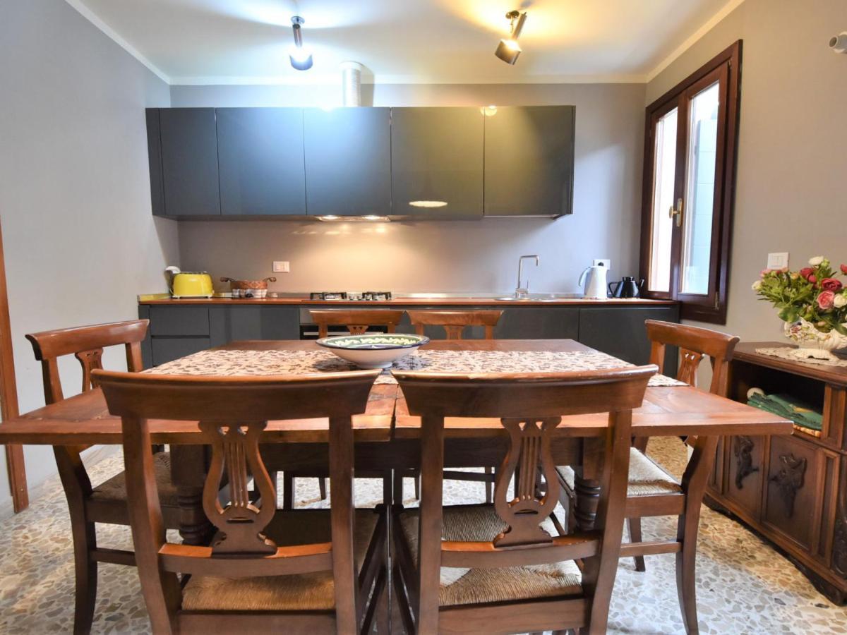 Apartment Casa San Vio By Interhome Венеция Экстерьер фото