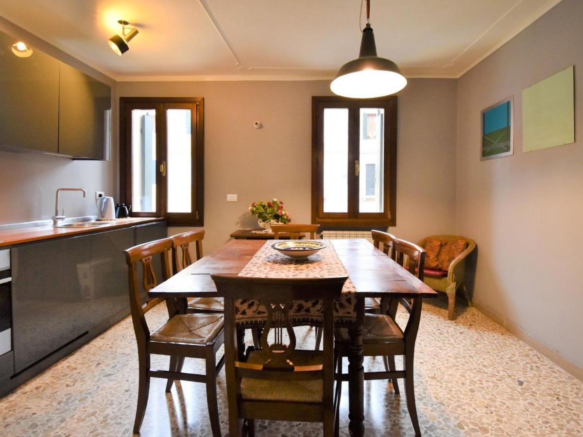 Apartment Casa San Vio By Interhome Венеция Экстерьер фото